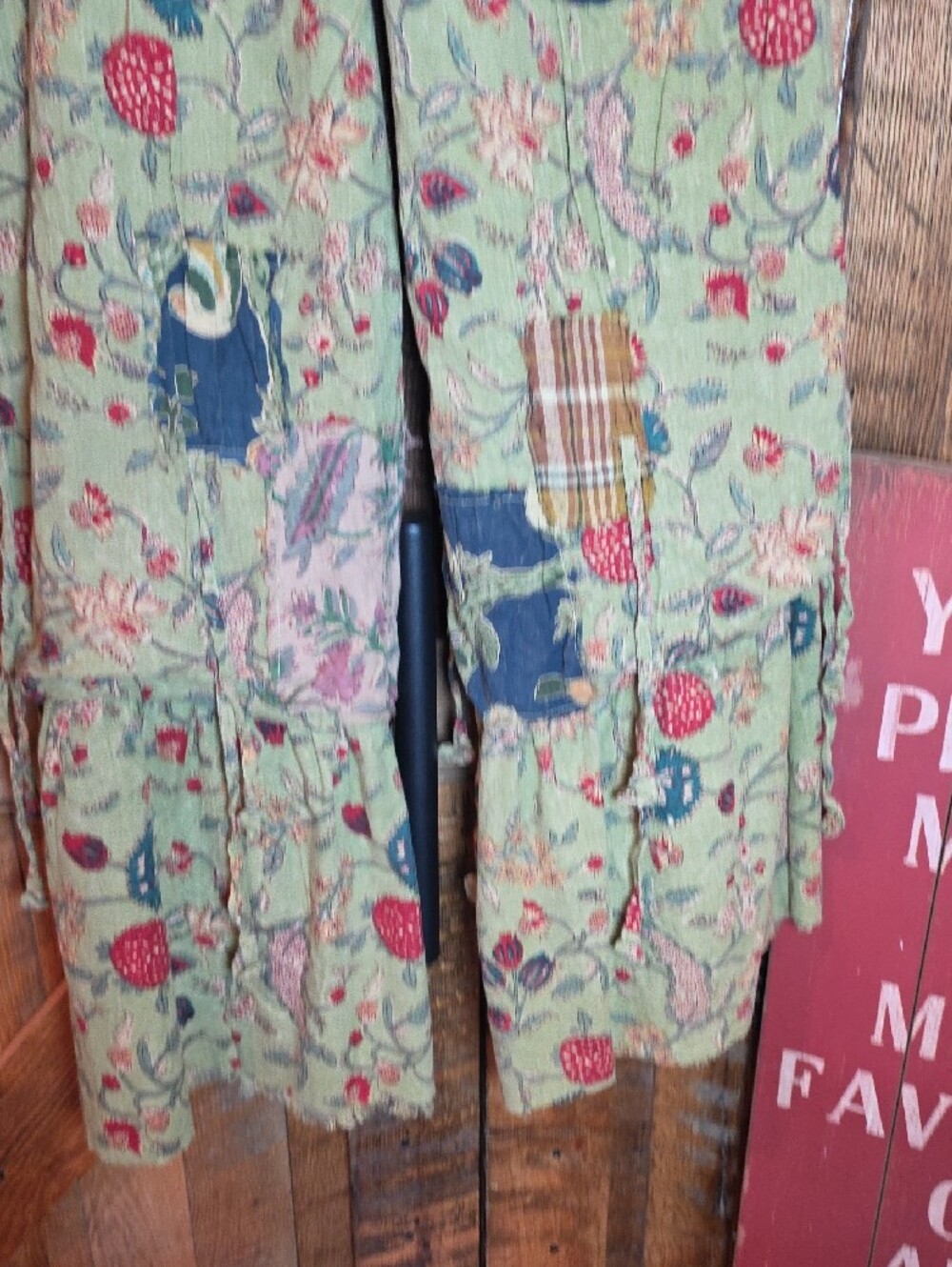 190p A Rare Bird Reversible Strawberry Pant - Picture 15 of 16